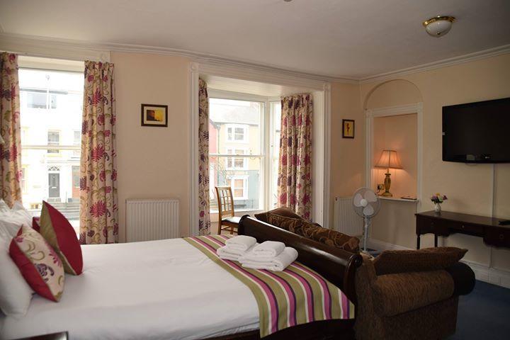 Harry'S Hotel & Restaurant Aberystwyth Ngoại thất bức ảnh